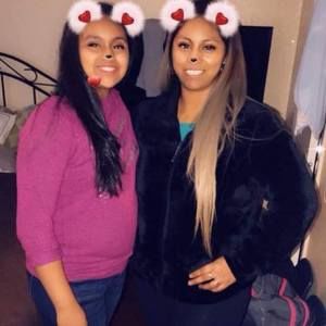 Meet your Posher, Manuela